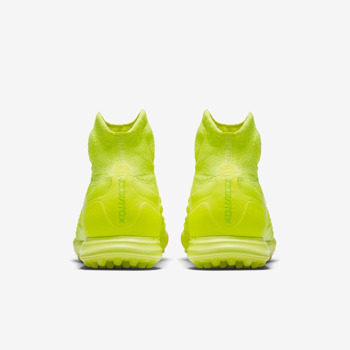 Бутсы Nike MAGISTAX PROXIMO II TF 
