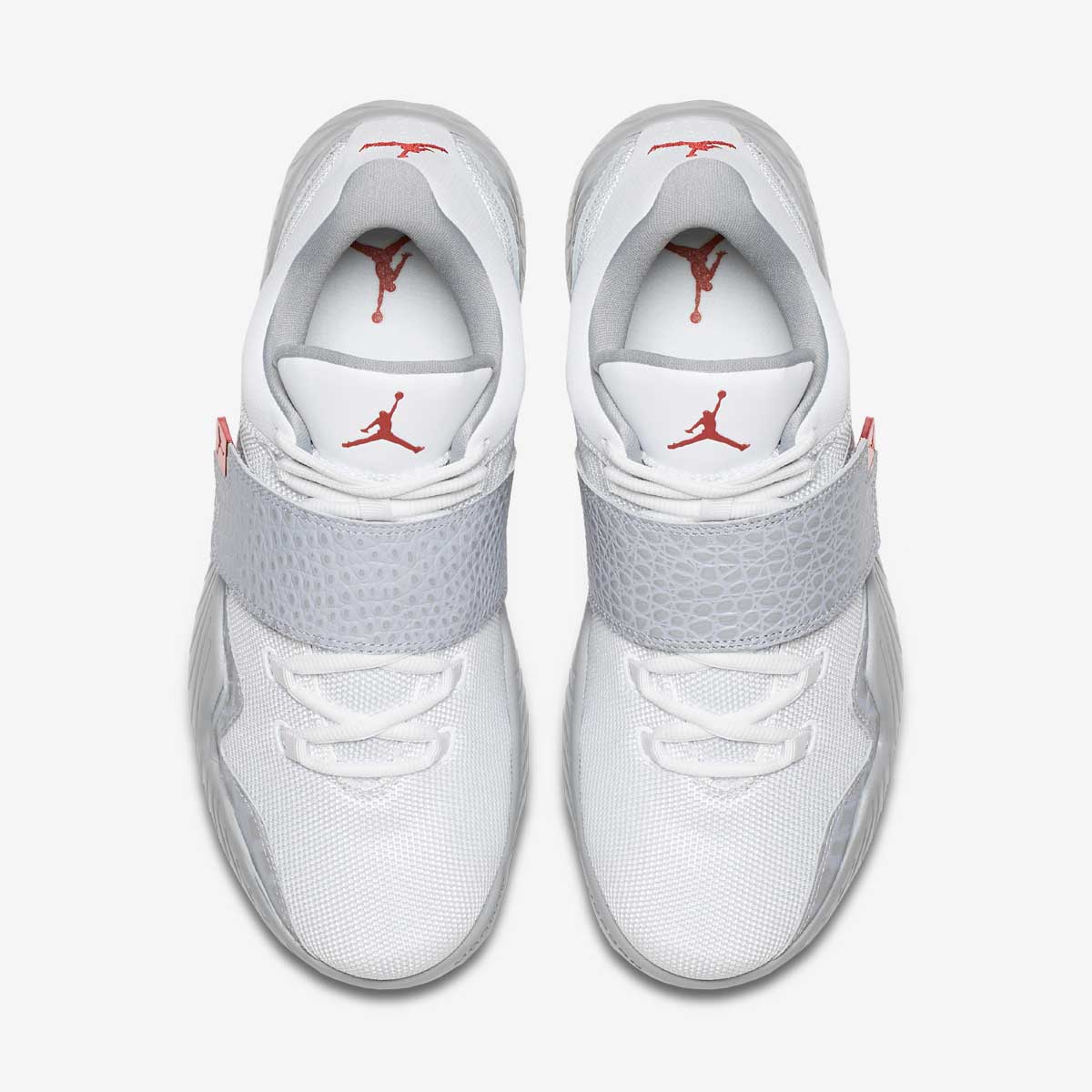 Кроссовки для баскетбола Nike JORDAN J23 