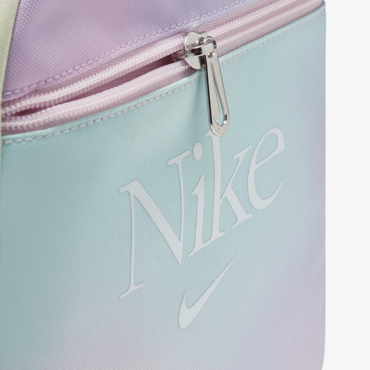 Рюкзак Nike W NSW FUTURA 365 MINI BKPK FEM