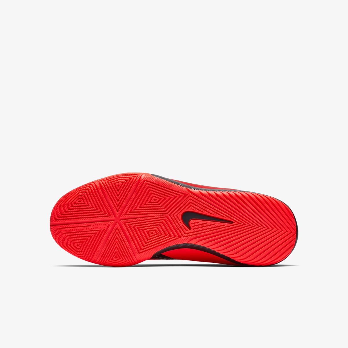 Бутсы Nike JR PHANTOM VENOM ACADEMY IC 