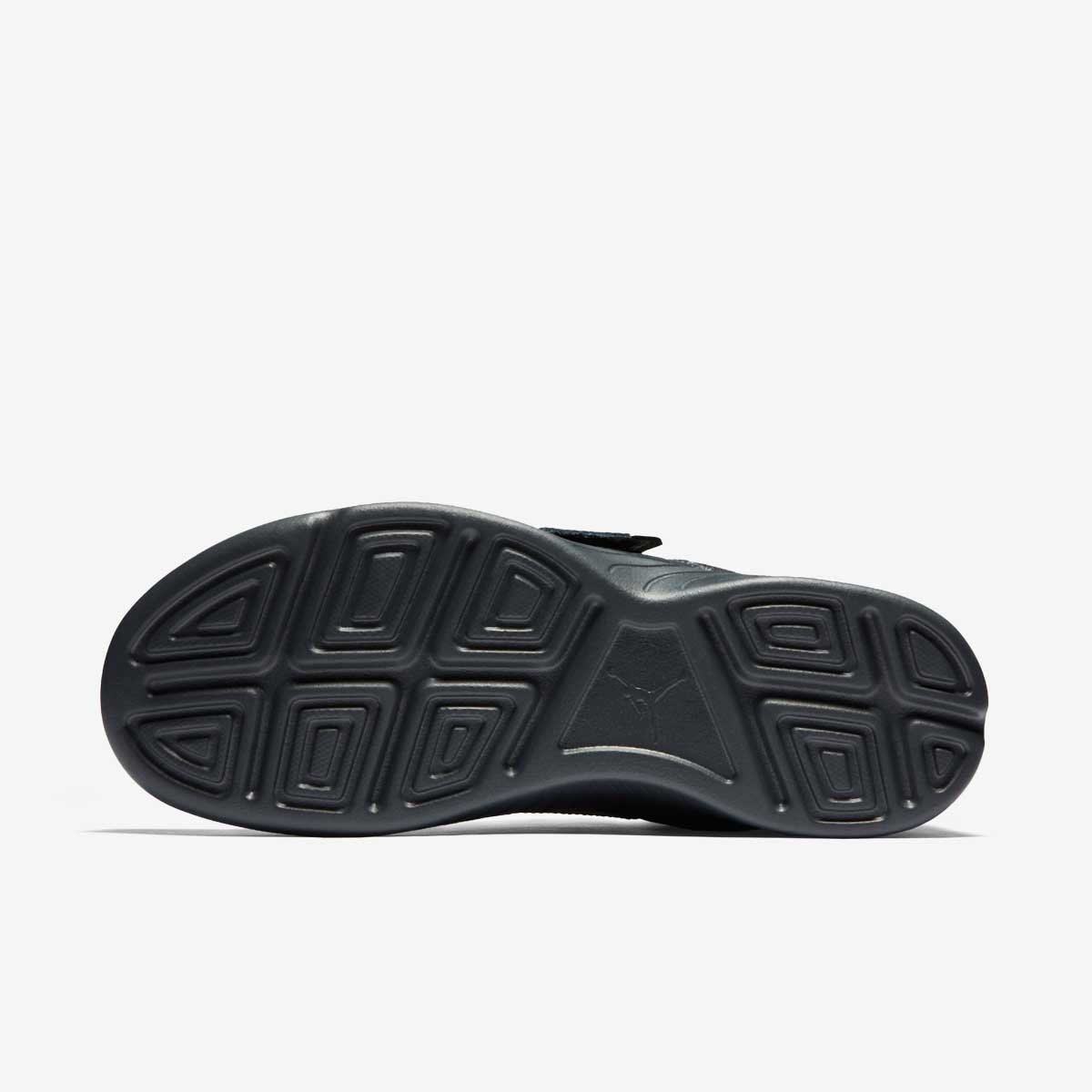 Кроссовки для баскетбола Nike JORDAN J23 