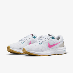 Кросівки NIKE WMNS AIR ZOOM VOMERO 16